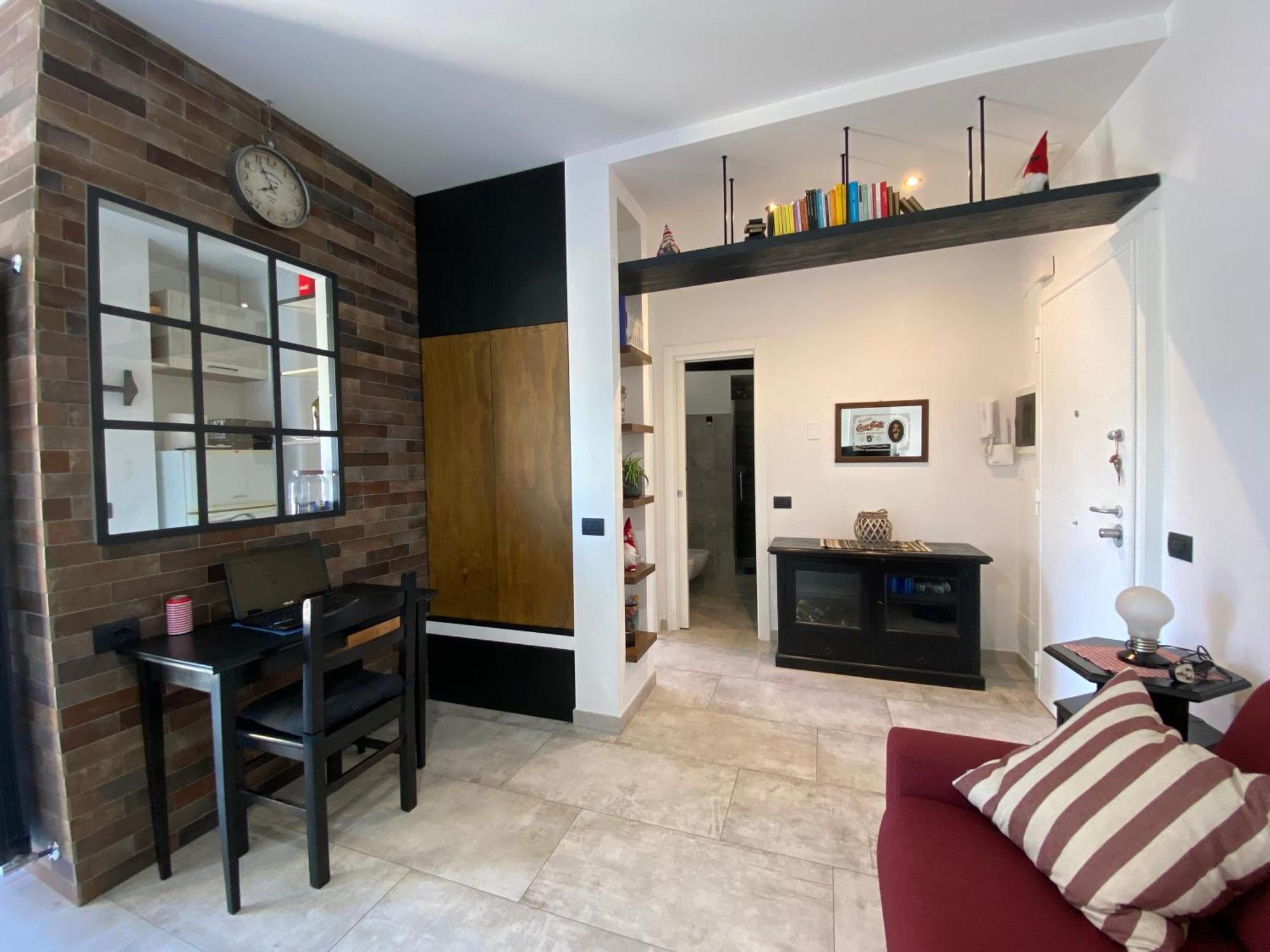 Pamela's House- Tiburtina Apartment Rom